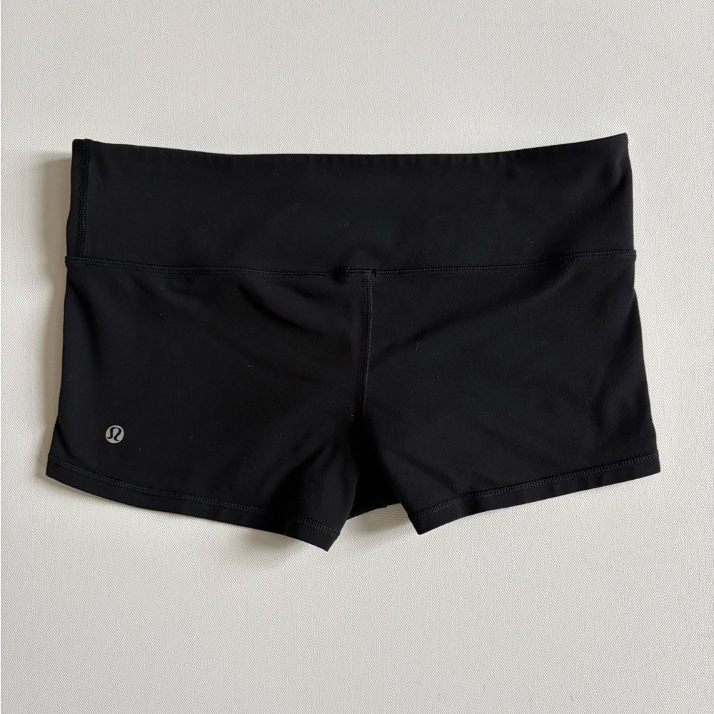Lululemon Align High Rise Shorts 2”
